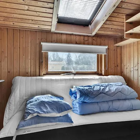 Holiday home Paradisvejen Humble